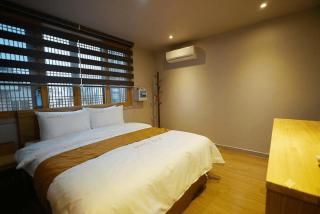 Hwangsil Tourist Hotel Seojoong - 9