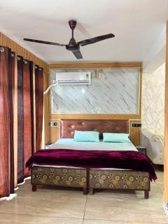 kalka guest house - 2