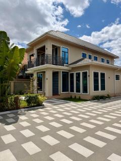 Arusha cozy apartment stylish modern 3BR home - 0