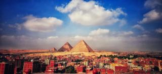 Oscar pyramids view - 0