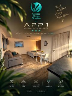 Green Oasis Garden - 0