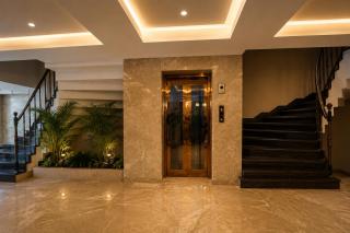 Hotel The Viking - Near New Delhi Railway & Connaught Place - 2