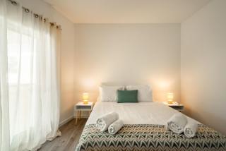 Janelas de Zimbra Lovely Apt with Pool and Sea View by Lisbeyond - 3