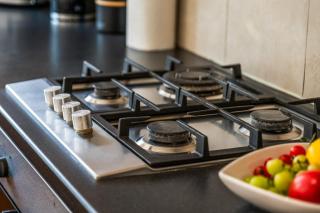 Solihull JLR 4 bed house - 7