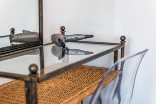 Solihull JLR 4 bed house - 1