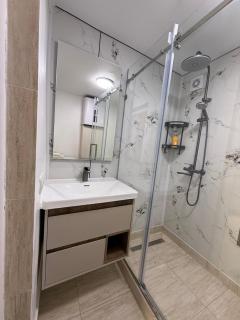 Residence at 140 Yunusalieva - 9