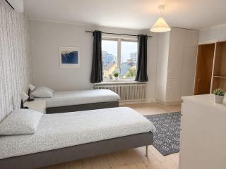 Stunning three story home in Brynäs - 8