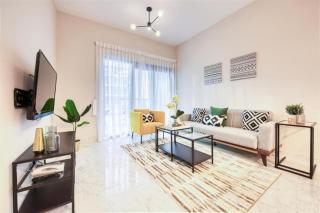 Stylish 1 Br Pool & World Class Gym - 9