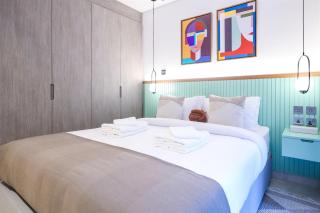 Elegant 2Br Suite Near Downtown Dubai - 1