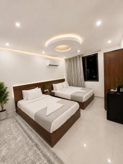 Prince Pyramids R HoteLL - 2