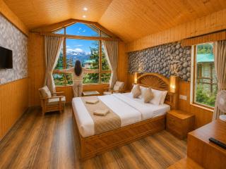Snow Clad Private & independent 1,2,3,4,5 Bedrooms Luxury Villa & Cottages, Manali - 2