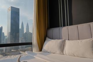 SKY CiTY NEXON KL - 7