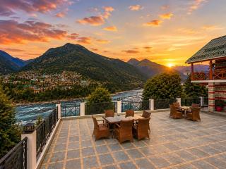 Hotel The Four Season By Hollywood Group, Manali - 1