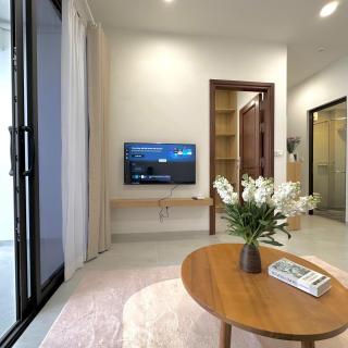 West Lake Serenity, 1BR with Balcony Near Lotte Mall - 9
