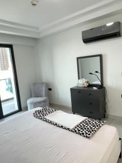 Cozy Room With Sunset Views - 3