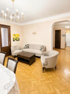 A beautiful apartment in the heart of Yerevan2 - 2