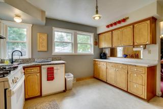 4BR Saint Paul Home w/ Private Patio - 1