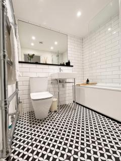 2 Bed Shoreditch Skyline Modern Flat By Station - 2