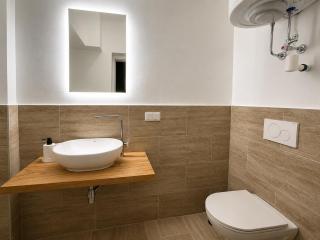 Stylish Apartment for Two near MuseumsQuartier - 2