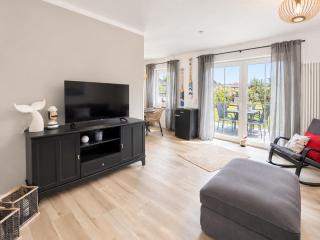 Nessmersiel, Renovierte Erdgeschosswohnung mit Garten, in Deichnähe, Wallbox, - 9