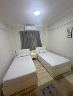 One bedroom Studio in Row Marina Village, North Coast - 4