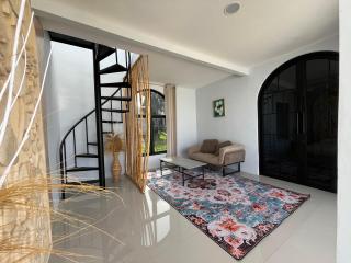 Villa Istana Damar - 5