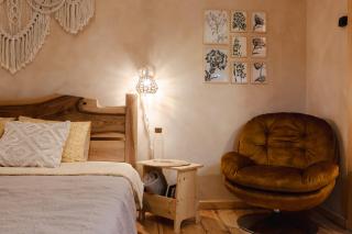 Central Boho Oasis with Private parking - 9