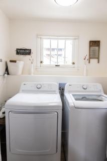 Charming 19th Century Uptown Butte Home - 6