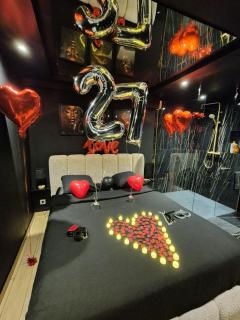 SecretBlackRoom - 2