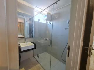 Spacious Luxury American 5BR Ciputra World - 8