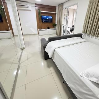 Lounge 22 - Varanda, piscina, academia e Ao lado da praça do Sol , praça Tamandaré , Íbis , restaurantes do Marista e outros vários locais pra tomar um café ou almoçar! - 8