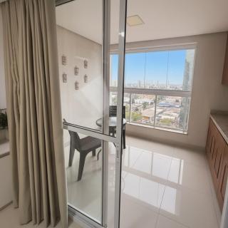 Lounge 22 - Varanda, piscina, academia e Ao lado da praça do Sol , praça Tamandaré , Íbis , restaurantes do Marista e outros vários locais pra tomar um café ou almoçar! - 7