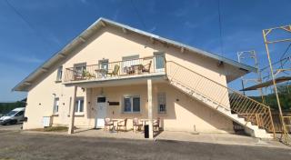 Résidence Les Poiriers - Petite chambre 2 mansardée tout confort avec salle de bain privative - 3