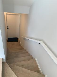 2 Bedroom Comfy Guest Suite in Southwest Calgary - 8