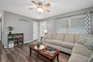 Blairs House in Ofallon 2 bed 1 & half bath - 2