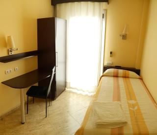 Hostal Sant Sadurní - 1