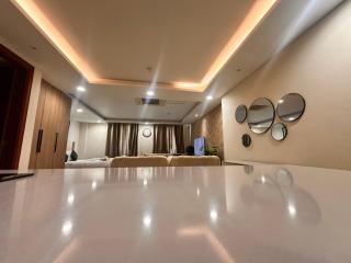 Premium King Sudio, one bedroom,Two bedroom serviced Apartment Gold crest Mall - 4