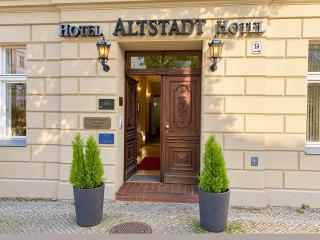 Altstadt Hotel - 0