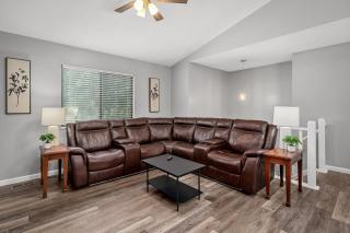 Blair's Split 3Bed 2Bath Gameroom - 6