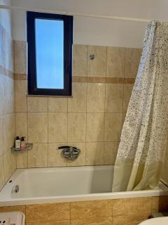 Bliss Garden Jacuzzi - 8