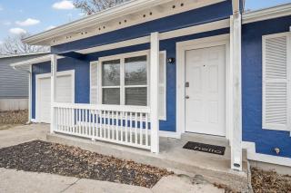 Blair's O'Fallon Blue Bliss 3 Bed 1 Bath Game Room - 2