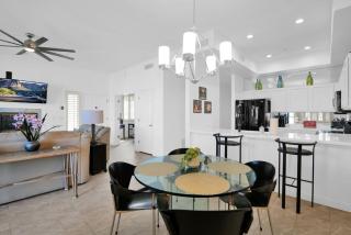 Waterfront 1st Flr, Gated, 2 BD Office, Trail - 4