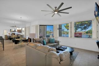 Waterfront 1st Flr, Gated, 2 BD Office, Trail - 9