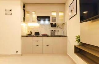 Homely Stays , Near Jaipur Airport And Bombay Hospital Balcony - 6