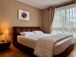 Bearing Cozy Stay Near BTS - 7