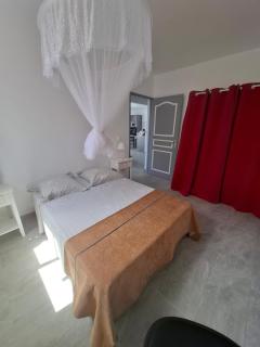 Châtaigne T3 Sainte-Luce - Jacuzzi Privé et Vue sur le Rocher Diamant - Sainte-Luce - 6