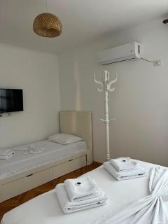 Apartament Qetesia - 9