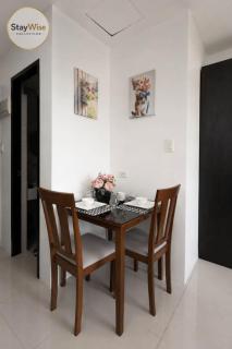 Golf Course View Studio, Quiet Bamboo Bay Mandaue - 0