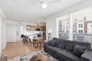 Modern 2BR near PGA and Universal Studios - 4