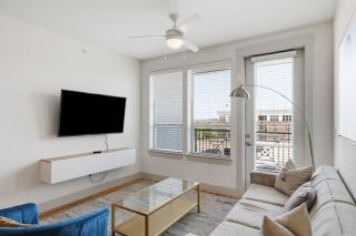 Stylish 2BR near PGA and Universal Studios - 5